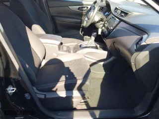2019 Nissan Rogue Sport SV with VIN JN1BJ1CPXKW529334, listed as a IAAI auction lot 40623780 with 83,392 mi miles. Bid and sale history available at carsss.com. Image 5.
