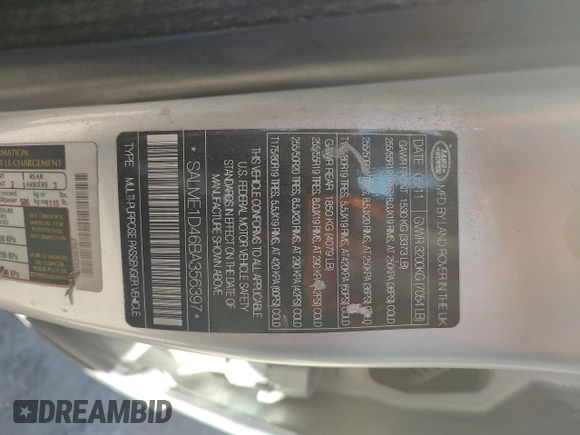 2011 Land Rover Range Rover HSE with VIN SALME1D46BA356397, listed as a Copart auction lot 60637585 with 105,160 mi miles and Clean title. Bid and sale history available at DreamBid. Image 10.