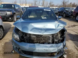 2015 Volkswagen Eos Komfort with VIN WVWBW8AH2FV000829, listed as a Copart auction lot 43082344 with 68,099 mi miles and Salvage Title. Bid and sale history available at DreamBid. Image 5.
