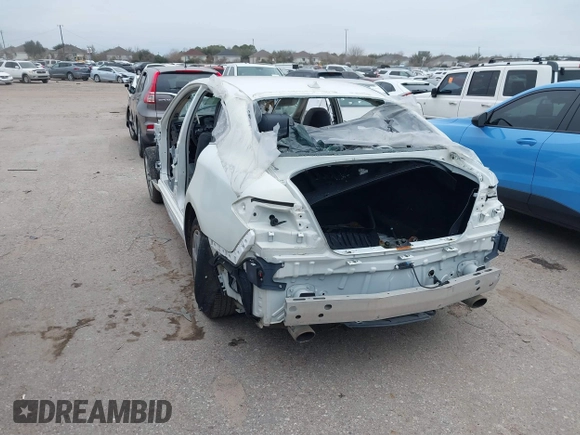 2015 Infiniti Q70 with VIN JN1BY1PP9FM601275, listed as a IAAI auction lot 41641734 with Not provided miles and . Bid and sale history available at DreamBid. Image 3.