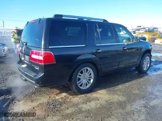 2010 Lincoln Navigator with VIN 5LMJJ2J59AEJ09125, listed as a IAAI auction lot 41549793 with 201,502 mi miles. Bid and sale history available at carsss.com. Image 4.