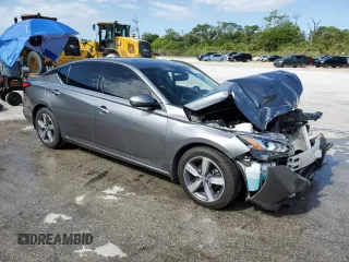 2020 Nissan Altima 2.5 SV with VIN 1N4BL4DV5LC277765, listed as a Copart auction lot 52359605 with 101,210 mi miles and Non Repairable. Bid and sale history available at carsss.com. Image 4.