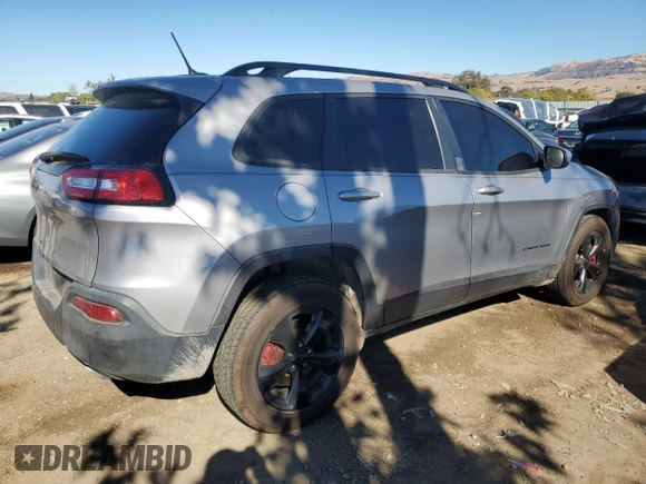 2018 Jeep Cherokee Latitude Tech Connect with VIN 1C4PJMCX0JD549302, listed as a Copart auction lot 78270864 with 73,280 mi miles and Salvage title. Bid and sale history available at DreamBid. Image 3.