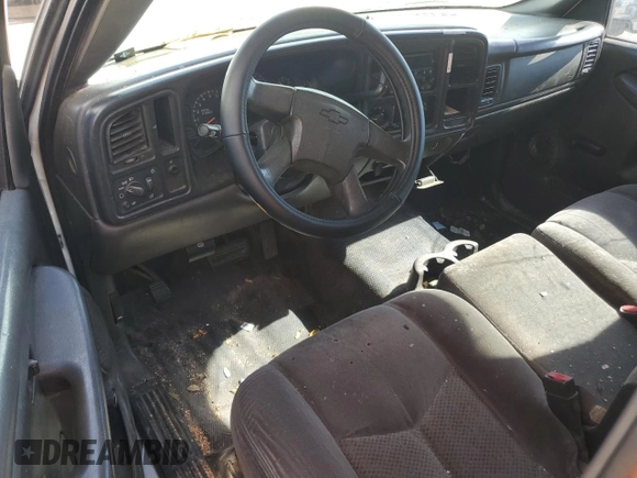 2005 Chevrolet Silverado 1500 z VIN 1GCEC19T65Z301620, wystawiony jako Copart lot #75675644 z przebiegiem Nie podano mil oraz Szkoda całkowita • Salvage title. Historia ofert i sprzedaży dostępna na DreamBid. Obrazek 8.