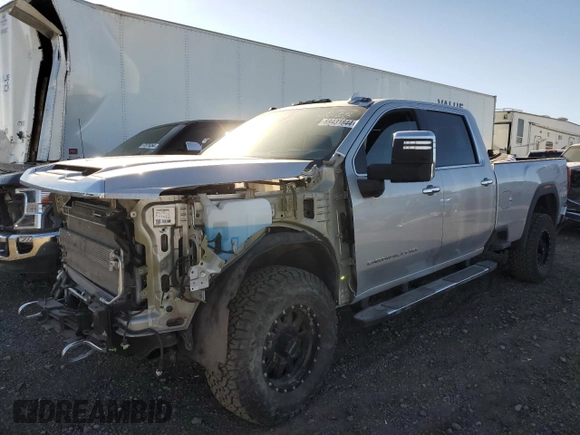 2023 GMC Sierra 3500HD Denali z VIN 1GT49WEYXPF254508, wystawiony jako Copart lot #69431844 z przebiegiem 15 678 mil mil oraz Szkoda całkowita • Salvage title. Historia ofert i sprzedaży dostępna na DreamBid. Obrazek 1.