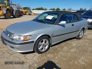 2001 Saab 9-3 SE with VIN YS3DF78K917002619, listed as a IAAI auction lot 41639836 with 116,529 mi miles. Bid and sale history available at carsss.com. Image 2.