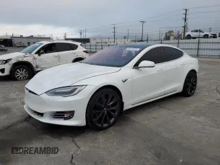 2020 Tesla Model S Performance with VIN 5YJSA1E46LF359849, listed as a Copart auction lot 86213484 with 28,411 mi miles and Salvage title. Bid and sale history available at DreamBid. Image 1.