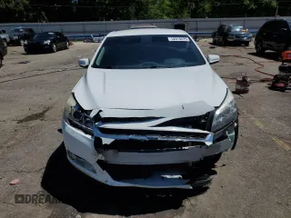 2016 Chevrolet Malibu LT with VIN 1G11C5SAXGF121035, listed as a Copart auction lot 52878425 with 275,342 mi miles and Salvage Title. Bid and sale history available at DreamBid. Image 5.