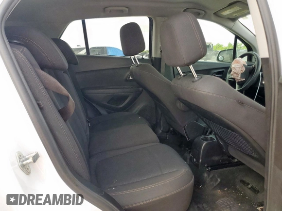 2020 Chevrolet Trax LS with VIN 3GNCJKSB6LL328414, listed as a Copart auction lot 60072925 with 55,844 mi miles and Salvage title. Bid and sale history available at DreamBid. Image 11.