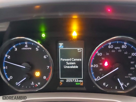 2018 Toyota RAV4 Limited with VIN JTMDFREV8JD235765, listed as a IAAI auction lot 41312430 with 205,732 mi miles. Bid and sale history available at carsss.com. Image 7.