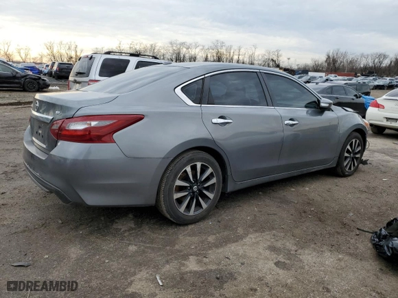 2018 Nissan Altima 2.5 SL with VIN 1N4AL3AP2JC164770, listed as a Copart auction lot 43735355 with 188,140 mi miles and Salvage Title. Bid and sale history available at carsss.com. Image 3.