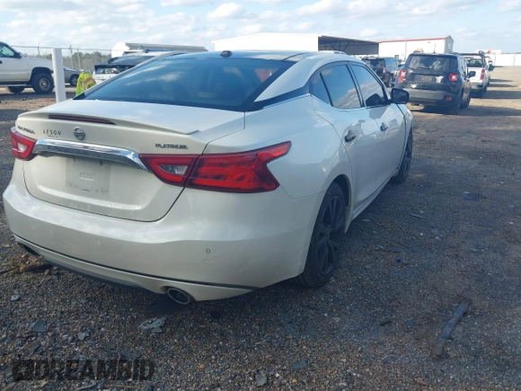 2016 Nissan Maxima SV with VIN 1N4AA6AP4GC386338, listed as a IAAI auction lot 41511559 with 176,957 mi miles and . Bid and sale history available at carsss.com. Image 4.