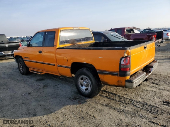 1996 Dodge Ram 1500 with VIN 3B7HC13Z6TG102221, listed as a Copart auction lot 82932334 with 226,576 mi miles and Clean Title. Bid and sale history available at carsss.com. Image 2.