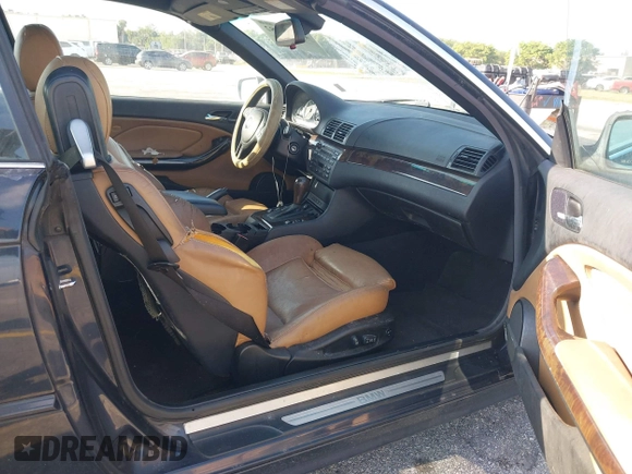 2006 BMW 3 Series 330Ci with VIN WBABW53476PZ41221, listed as a IAAI auction lot 41757782 with 138,214 mi miles. Bid and sale history available at carsss.com. Image 5.