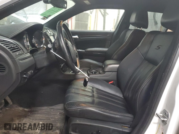 2013 Chrysler 300 with VIN 2C3CCABG0DH741369, listed as a Copart auction lot 50533435 with 122,324 mi miles and Salvage Title. Bid and sale history available at carsss.com. Image 7.