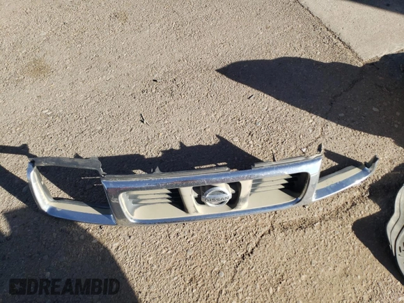 2000 Nissan Frontier XE с VIN 1N6ED27Y0YC309122, выставлен на аукционе Copart как лот 46359035 с пробегом 237 191 миль миль и Списание • Salvage title. История ставок и продаж доступна на DreamBid. Изображение 12.