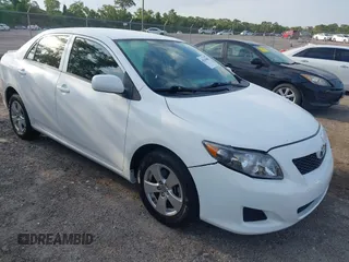 2010 Toyota Corolla z VIN 1NXBU4EE3AZ254901, wystawiony jako IAAI lot #42285616 z przebiegiem 135 384 mil mil oraz . Historia ofert i sprzedaży dostępna na DreamBid. Obrazek 1.