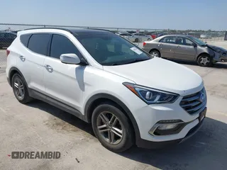 2017 Hyundai Santa Fe 2.4L z VIN 5XYZU3LB9HG399166, wystawiony jako IAAI lot #41862188 z przebiegiem 42 337 mil mil oraz . Historia ofert i sprzedaży dostępna na DreamBid. Obrazek 1.