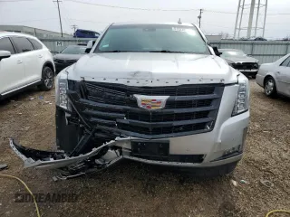 2016 Cadillac Escalade Luxury Collection z VIN 1GYS4BKJ0GR287788, wystawiony jako Copart lot #51323075 z przebiegiem 118 375 mil mil oraz Szkoda całkowita • Salvage title. Historia ofert i sprzedaży dostępna na DreamBid. Obrazek 5.