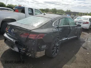 2020 Volkswagen Arteon SE R-Line with VIN WVWSR7ANXLE012939, listed as a Copart auction lot 68268484 with 31,006 mi miles and Salvage title. Bid and sale history available at DreamBid. Image 3.