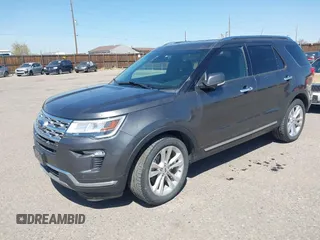 2019 Ford Explorer Limited z VIN 1FM5K8FH4KGA89296, wystawiony jako IAAI lot #41968541 z przebiegiem 115 712 mil mil oraz . Historia ofert i sprzedaży dostępna na DreamBid. Obrazek 17.