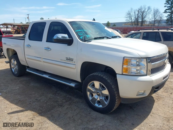 2009 Chevrolet Silverado 1500 LTZ with VIN 3GCEK33M99G156496, listed as a IAAI auction lot 41794538 with 138,829 mi miles. Bid and sale history available at carsss.com. Image 1.