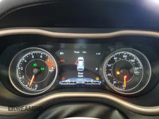 2017 Jeep Cherokee High Altitude с VIN 1C4PJMDS4HW506941, выставлен на аукционе Copart как лот 56949475 с пробегом 159 842 миль миль и Чистый • Clean title. История ставок и продаж доступна на DreamBid. Изображение 9.