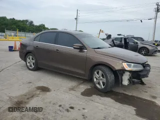 2014 Volkswagen Jetta TDI с VIN 3VWLL7AJ4EM257751, выставлен на аукционе Copart как лот 56635895 с пробегом 163 561 миль миль и Списание • Salvage title. История ставок и продаж доступна на DreamBid. Изображение 4.