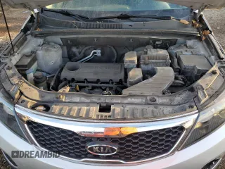 2011 Kia Sorento LX with VIN 5XYKT3A17BG089443, listed as a Copart auction lot 80092684 with 195,916 mi miles and Salvage Title. Bid and sale history available at carsss.com. Image 12.