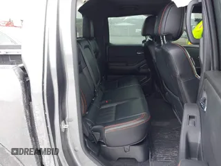 2023 Nissan Frontier SV с VIN 1N6ED1EK3PN629272, выставлен на аукционе IAAI как лот 41630453 с пробегом 27 882 миль миль и . История ставок и продаж доступна на DreamBid. Изображение 8.