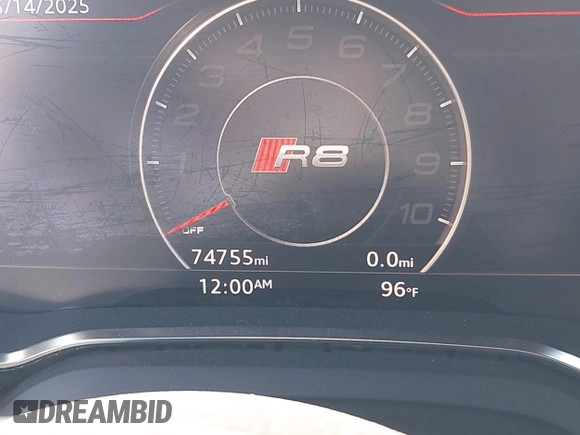2017 Audi R8 z VIN WUAVACFX0H7903232, wystawiony jako IAAI lot #42247728 z przebiegiem 74 755 mil mil oraz . Historia ofert i sprzedaży dostępna na DreamBid. Obrazek 15.