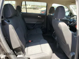 2021 Volkswagen Atlas S with VIN 1V2AP2CA2MC572965, listed as a Copart auction lot 58423045 with 87,765 mi miles and Salvage title. Bid and sale history available at DreamBid. Image 10.