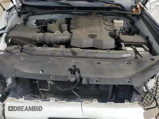 2013 Toyota 4Runner SR5 with VIN JTEZU5JR8D5062076, listed as a Copart auction lot 50718195 with 76,226 mi miles and Salvage Title. Bid and sale history available at DreamBid. Image 12.