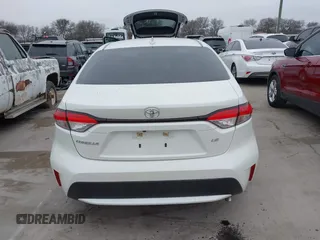 2020 Toyota Corolla LE with VIN JTDEPRAE7LJ073655, listed as a IAAI auction lot 41517910 with 83,251 mi miles. Bid and sale history available at carsss.com. Image 17.