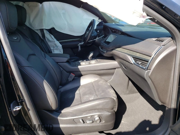 2019 Cadillac XT4 AWD Sport with VIN 1GYFZFR4XKF118124, listed as a Copart auction lot 46342183 with 40,418 mi miles. Bid and sale history available at carsss.com. Image 7.