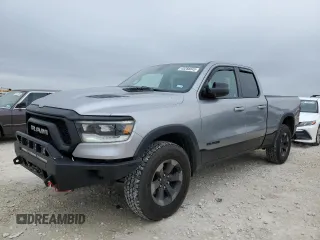 2019 Ram 1500 Rebel z VIN 1C6SRFET0KN841074, wystawiony jako Copart lot #45288845 z przebiegiem 74 013 mil mil oraz Szkoda całkowita • Salvage title. Historia ofert i sprzedaży dostępna na DreamBid. Obrazek 1.