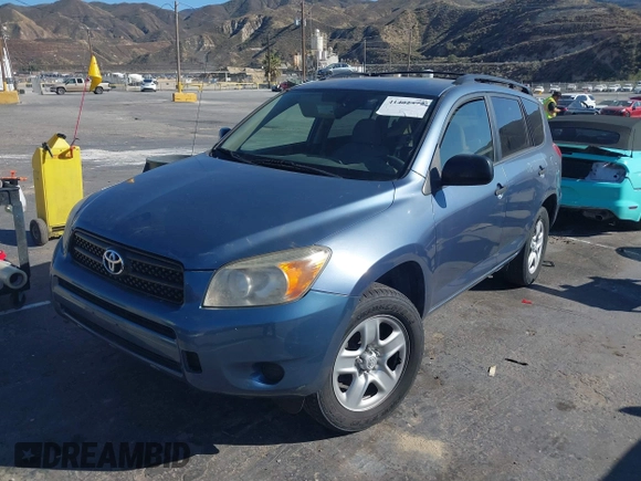 2008 Toyota RAV4 with VIN JTMZD35V685098709, listed as a IAAI auction lot 41402372 with 144,968 mi miles. Bid and sale history available at carsss.com. Image 2.
