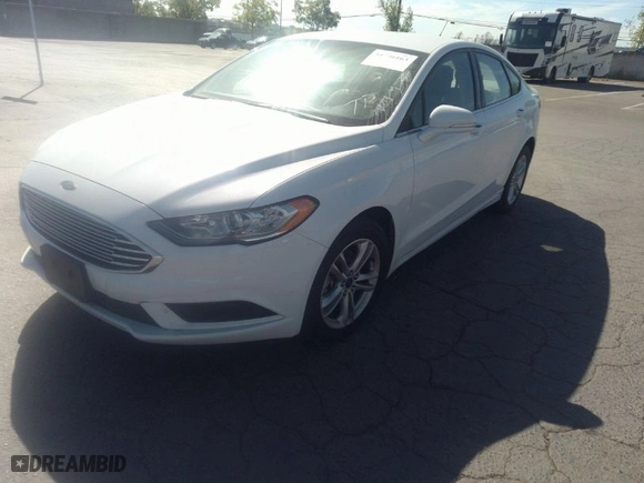 2018 Ford Fusion SE with VIN 3FA6P0HD7JR227772, listed as a IAAI auction lot 41736163 with 117,983 mi miles. Bid and sale history available at carsss.com. Image 2.