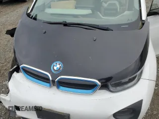 2015 BMW i3 z VIN WBY1Z4C59FV505134, wystawiony jako Copart lot #55181285 z przebiegiem Nie podano mil oraz Szkody całkowita. Historia ofert i sprzedaży dostępna na DreamBid. Obrazek 12.