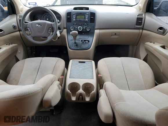 2014 Kia Sedona LX with VIN KNDMG4C78E6574153, listed as a Copart auction lot 52880734 with 111,143 mi miles and Clean Title. Bid and sale history available at carsss.com. Image 8.