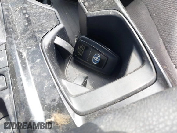 2025 Toyota Camry LE with VIN 4T1DAACK8SU500304, listed as a IAAI auction lot 41907504 with 6 mi miles and . Bid and sale history available at DreamBid. Image 11.