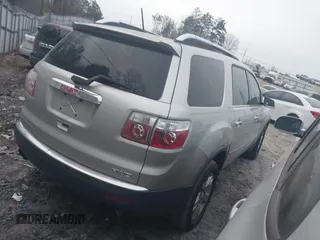 2007 GMC Acadia SLT with VIN 1GKEV23737J157851, listed as a IAAI auction lot 41786333 with 176,002 mi miles. Bid and sale history available at carsss.com. Image 4.