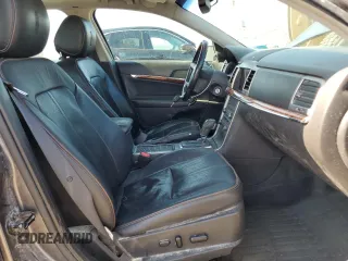 2012 Lincoln MKZ Hybrid z VIN 3LNDL2L33CR812788, wystawiony jako Copart lot #61068125 z przebiegiem 246 016 mil mil oraz Szkoda całkowita • Salvage title. Historia ofert i sprzedaży dostępna na DreamBid. Obrazek 7.