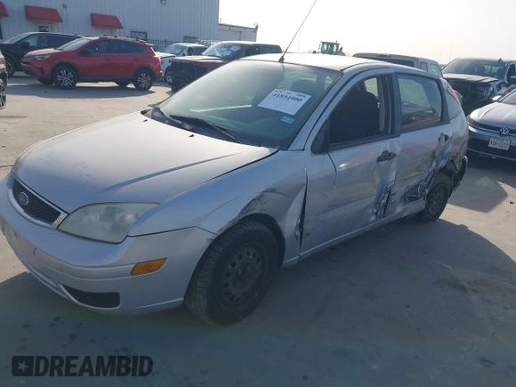 2007 Ford Focus S with VIN 1FAHP37N97W199399, listed as a IAAI auction lot 41854900 with 137,601 mi miles and . Bid and sale history available at carsss.com. Image 17.