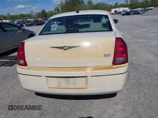 2005 Chrysler 300 Touring with VIN 2C3AA53G45H552972, listed as a IAAI auction lot 41996998 with 297,276 mi miles and . Bid and sale history available at DreamBid. Image 16.