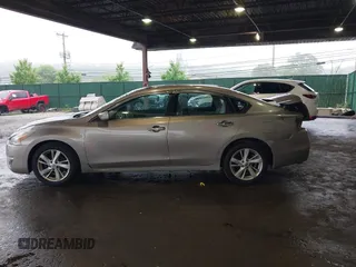 2013 Nissan Altima SV with VIN 1N4AL3AP7DC195534, listed as a IAAI auction lot 42493329 with 197,570 mi miles and . Bid and sale history available at DreamBid. Image 15.