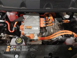 2021 Chevrolet Bolt EV LT z VIN 1G1FY6S05M4111315, wystawiony jako IAAI lot #41511422 z przebiegiem 14 433 mil mil oraz . Historia ofert i sprzedaży dostępna na DreamBid. Obrazek 10.