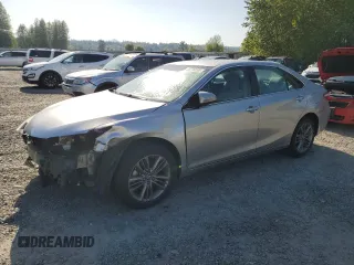 2017 Toyota Camry XLE z VIN 4T1BF1FK3HU281863, wystawiony jako Copart lot #55299205 z przebiegiem 84 042 mil mil oraz Szkoda całkowita • Salvage title. Historia ofert i sprzedaży dostępna na DreamBid. Obrazek 1.