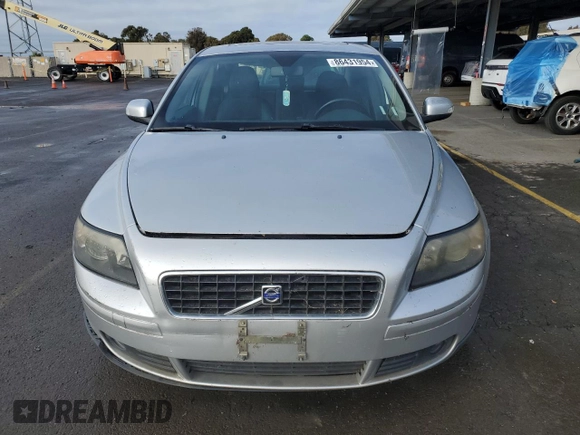 2007 Volvo S40 2.4L z VIN YV1MS390972275519, wystawiony jako Copart lot #86431954 z przebiegiem 227 441 mil mil oraz Szkoda całkowita • Salvage title. Historia ofert i sprzedaży dostępna na DreamBid. Obrazek 5.