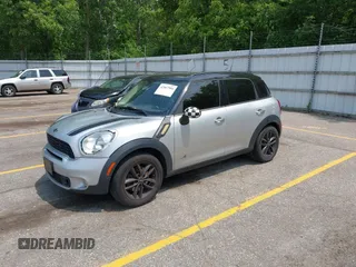 2012 MINI Countryman S z VIN WMWZC5C54CWM13119, wystawiony jako IAAI lot #42467904 z przebiegiem 115 531 mil mil oraz . Historia ofert i sprzedaży dostępna na DreamBid. Obrazek 2.